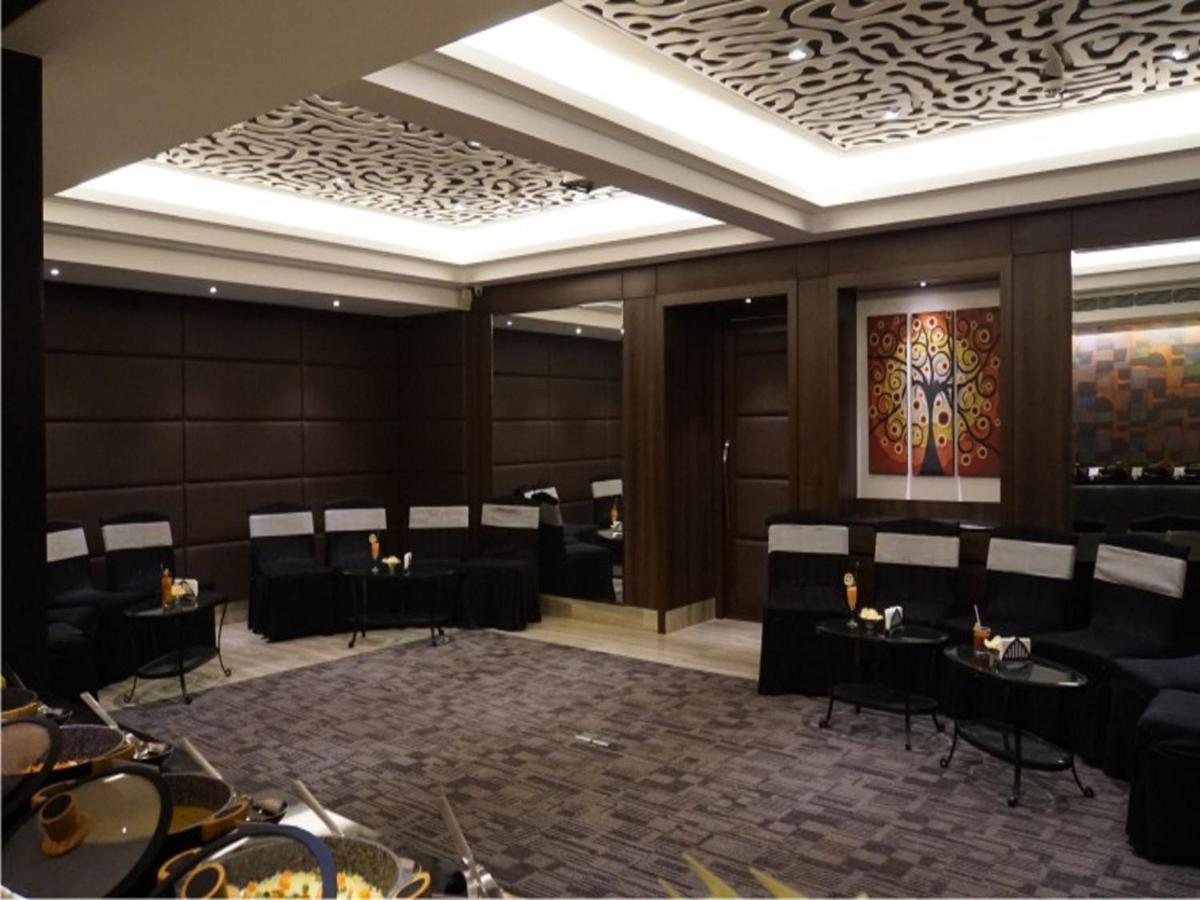 The Sonnet Jamshedpur Hotel Bagian luar foto